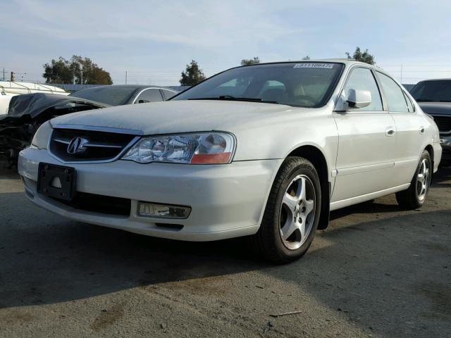 19UUA56672A038041 - 2002 ACURA 3.2TL WHITE photo 2