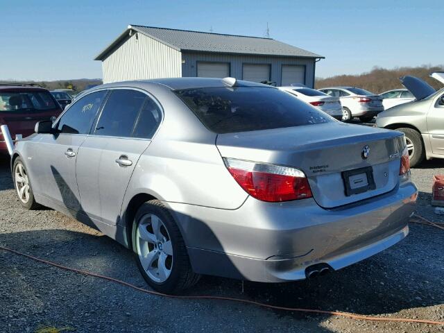 WBANE53527CY06259 - 2007 BMW 525 I SILVER photo 3