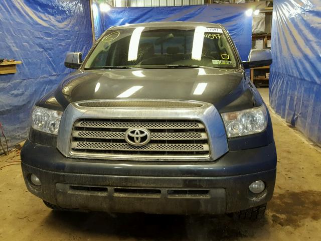 5TBBV58187S476775 - 2007 TOYOTA TUNDRA DOU GRAY photo 9