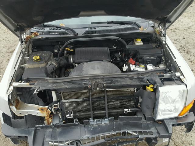 1J8HG48N16C313967 - 2006 JEEP COMMANDER SILVER photo 7