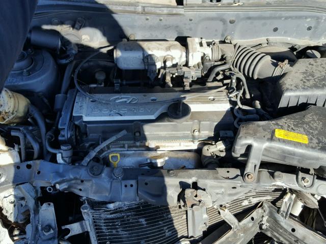 KMHCG45C82U352155 - 2002 HYUNDAI ACCENT GL GRAY photo 7