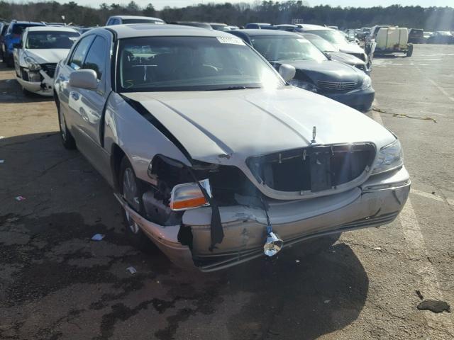 1LNHM83W84Y680819 - 2004 LINCOLN TOWN CAR U GRAY photo 1