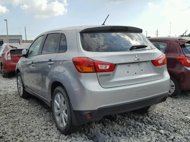 4A4AP3AU0FE042286 - 2015 MITSUBISHI OUTLANDER SILVER photo 3