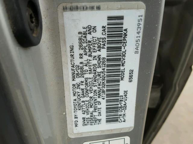 4T1BF32K92U541269 - 2002 TOYOTA CAMRY LE GRAY photo 10