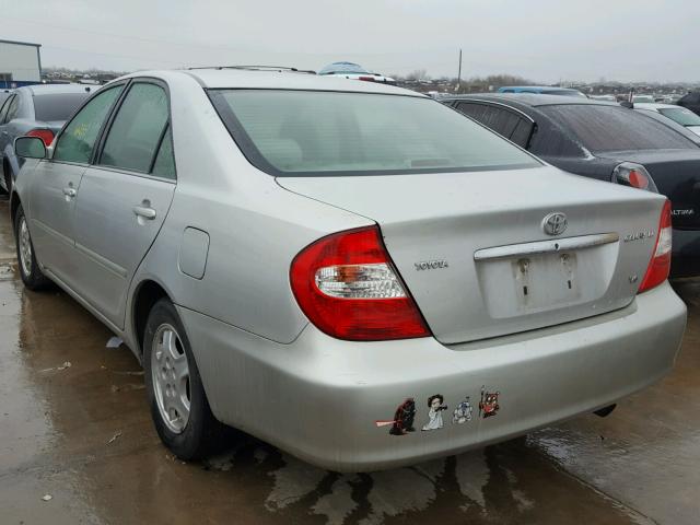 4T1BF32K92U541269 - 2002 TOYOTA CAMRY LE GRAY photo 3