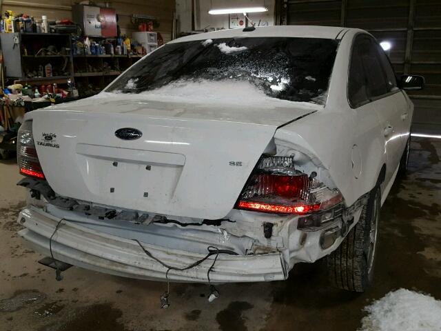 1FAHP24W29G126427 - 2009 FORD TAURUS SEL WHITE photo 4