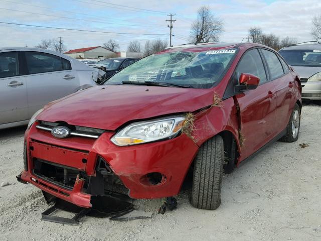 1FAHP3F20CL421539 - 2012 FORD FOCUS SE RED photo 2