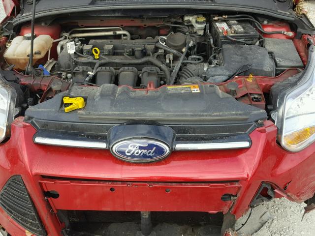 1FAHP3F20CL421539 - 2012 FORD FOCUS SE RED photo 7