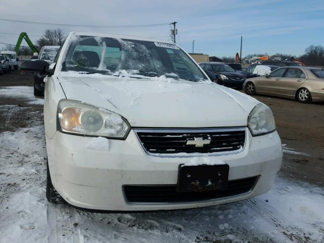 1G1ZS58F87F185339 - 2007 CHEVROLET MALIBU LS თეთრი ფოტო 9
