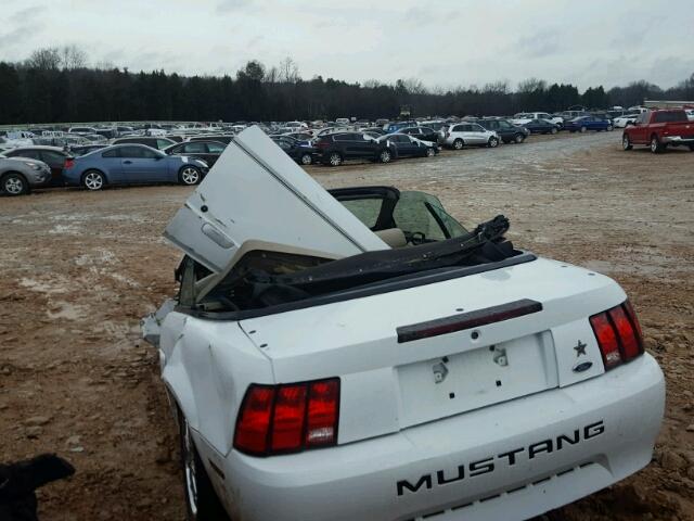1FAFP44431F131504 - 2001 FORD MUSTANG WHITE photo 3