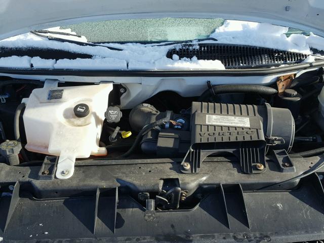 1GCGG25V371143734 - 2007 CHEVROLET EXPRESS G2 WHITE photo 7