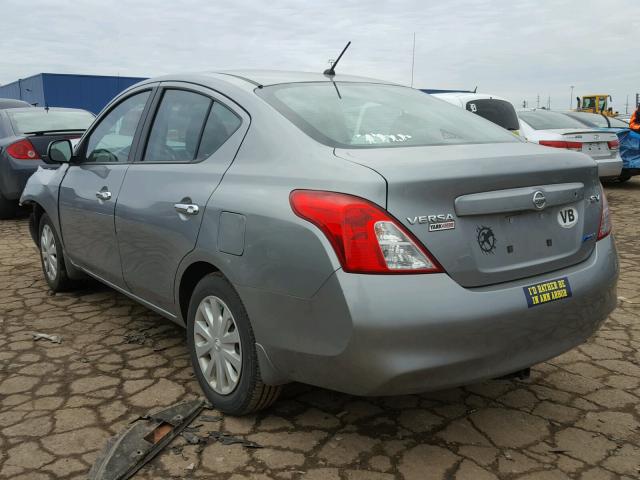 3N1CN7AP1CL871924 - 2012 NISSAN VERSA S SILVER photo 3