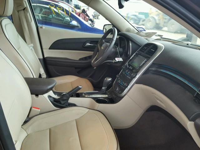 1G11F5SL7FF248025 - 2015 CHEVROLET MALIBU LTZ 栗色 照片 5