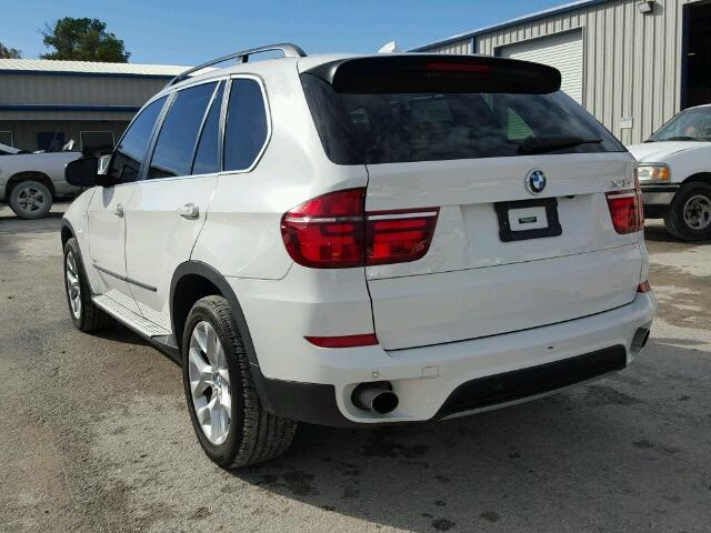 5UXZV4C54D0E01985 - 2013 BMW X5 XDRIVE3 WHITE photo 3