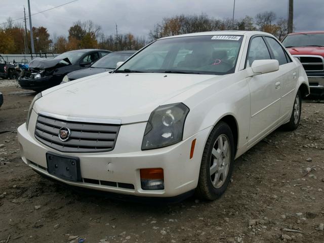 1G6DP577160106286 - 2006 CADILLAC CTS HI FEA WHITE photo 2