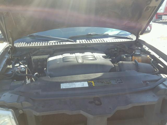 5LMFU28R33LJ38639 - 2003 LINCOLN NAVIGATOR BROWN photo 7