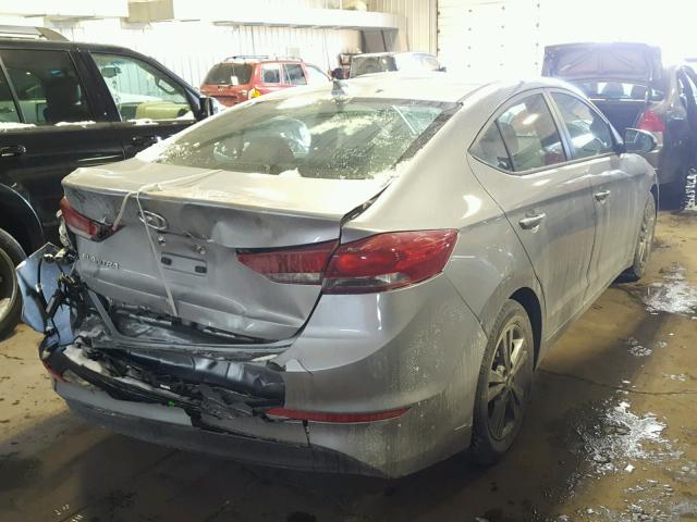 5NPD84LF8HH064576 - 2017 HYUNDAI ELANTRA SE SILVER photo 4