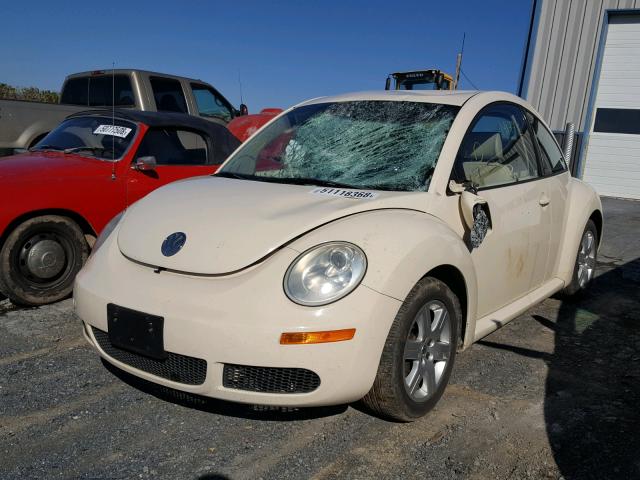 3VWPW31CX7M513901 - 2007 VOLKSWAGEN NEW BEETLE 白色 照片 2