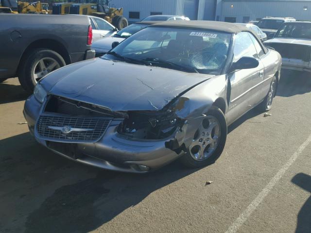 3C3EL55H5XT574216 - 1999 CHRYSLER SEBRING JX SILVER photo 2