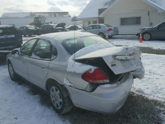 1FAFP53U05A263324 - 2005 FORD TAURUS SE SILVER photo 3