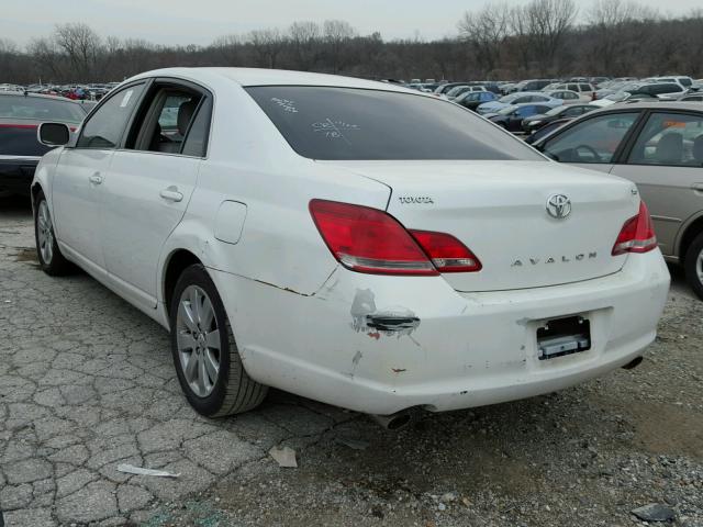 4T1BK36BX5U035718 - 2005 TOYOTA AVALON XL Ақ фото 3