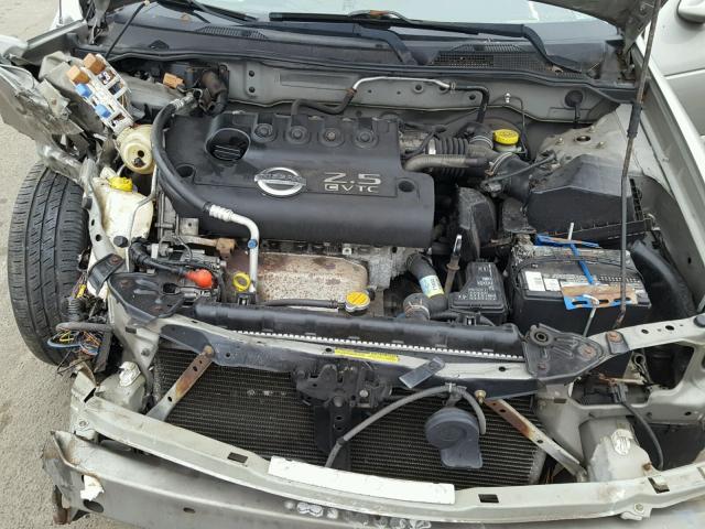 3N1AB51D32L705588 - 2002 NISSAN SENTRA SE- SILVER photo 7