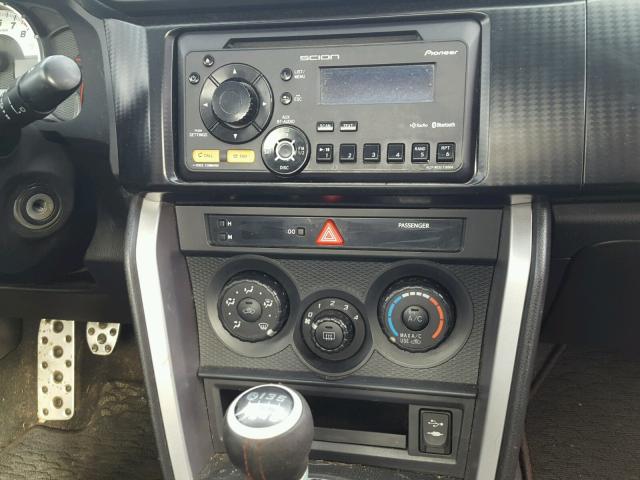 JF1ZNAA18D1714504 - 2013 TOYOTA SCION FR-S ნაცრისფერი ფოტო 9