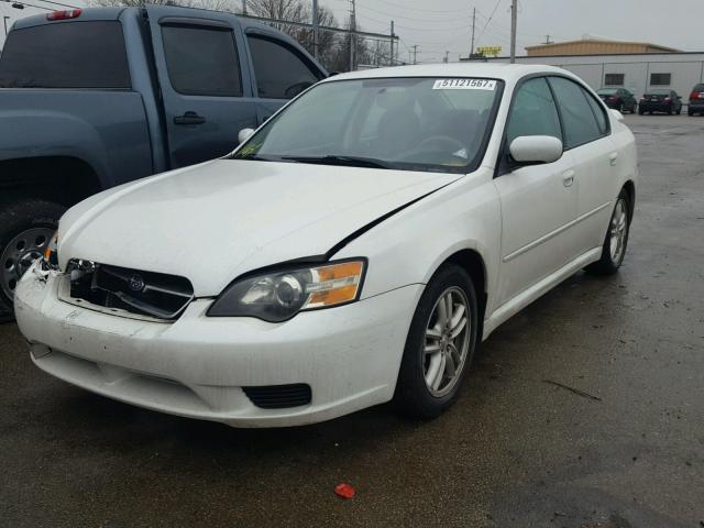 4S3BL616957200895 - 2005 SUBARU LEGACY 2.5 WHITE photo 2