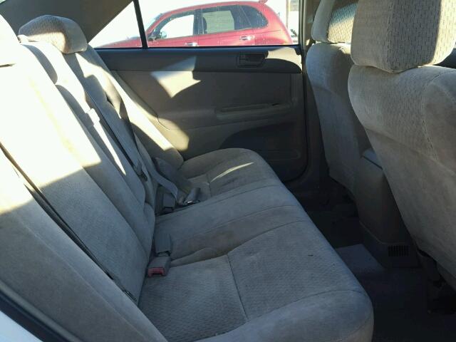 4T1BE32K22U010272 - 2002 TOYOTA CAMRY LE თეთრი ფოტო 6