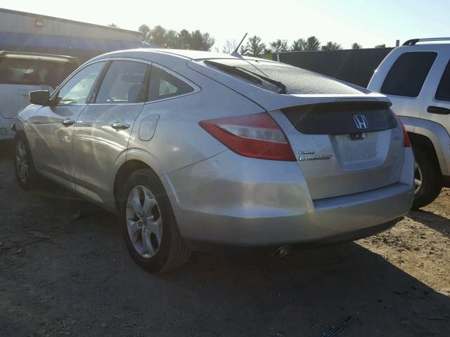 5J6TF2H53BL007687 - 2011 HONDA ACCORD CRO SILVER photo 3