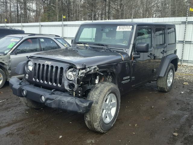 1C4BJWDG5HL725670 - 2017 JEEP WRANGLER U GRAY photo 2