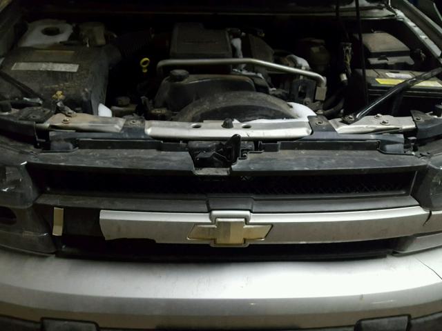 1GNET16SX56127460 - 2005 CHEVROLET TRAILBLAZE GRAY photo 7