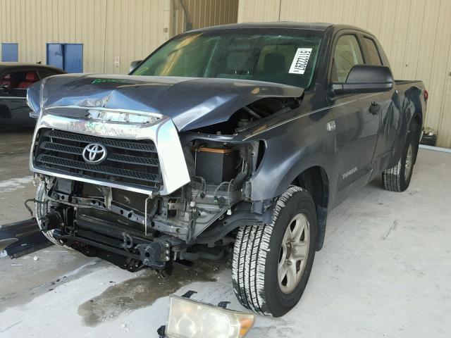 5TFRT541X7X012267 - 2007 TOYOTA TUNDRA DOU CHARCOAL photo 2