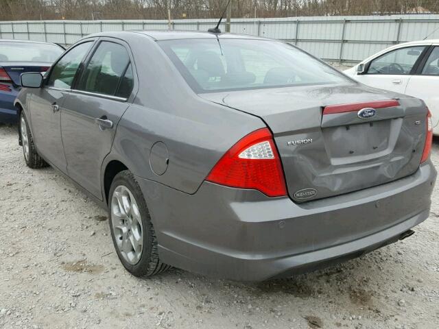 3FAHP0HA2AR375469 - 2010 FORD FUSION SE GRAY photo 3