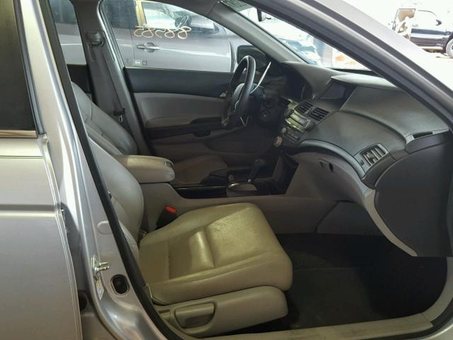 1HGCP2F3XAA134811 - 2010 HONDA ACCORD LX SILVER photo 5