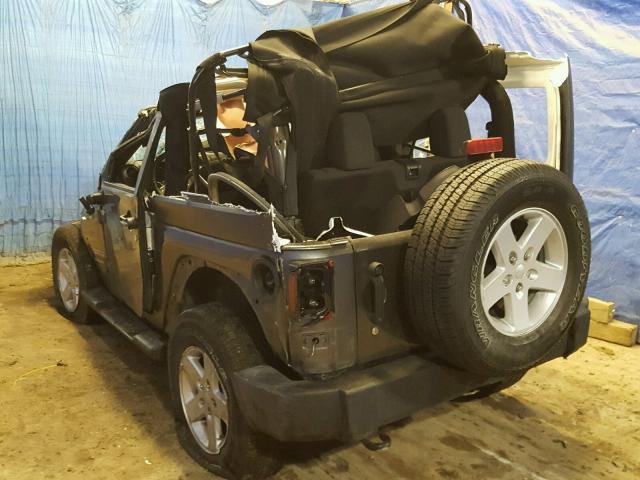 1C4AJWAG2GL325869 - 2016 JEEP WRANGLER S GRAY photo 3