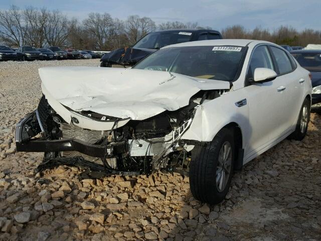 5XXGT4L35HG174336 - 2017 KIA OPTIMA LX WHITE photo 2