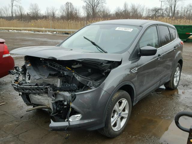 1FMCU9GX7GUA65600 - 2016 FORD ESCAPE SE GRAY photo 2