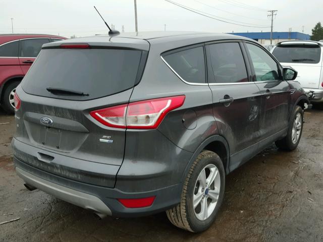 1FMCU9GX7GUA65600 - 2016 FORD ESCAPE SE GRAY photo 4