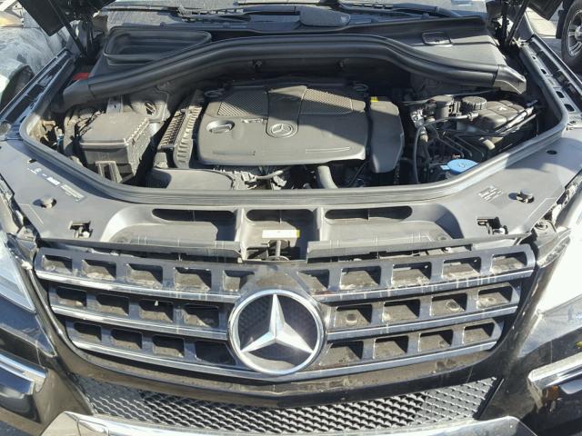 4JGDA5HB2CA030743 - 2012 MERCEDES-BENZ ML 350 4MA BLACK photo 7