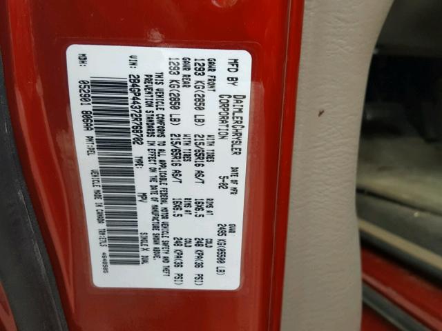 2B4GP44372R768702 - 2002 DODGE GRAND CARA RED photo 10