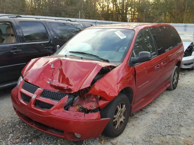 2B4GP44372R768702 - 2002 DODGE GRAND CARA RED photo 2