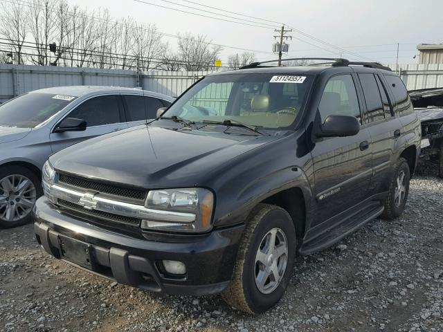 1GNDT13S032101101 - 2003 CHEVROLET TRAILBLAZE BLACK photo 2