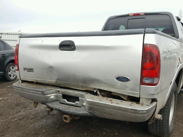 1FTRX18L4YNB74403 - 2000 FORD F150 SILVER photo 9