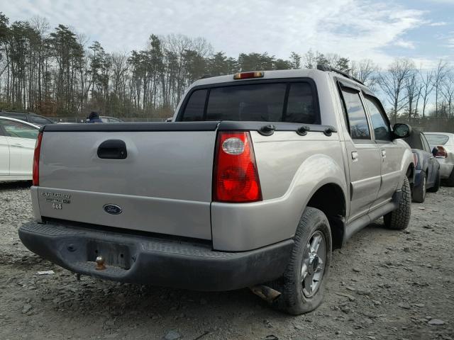 1FMZU77K14UA78132 - 2004 FORD EXPLORER S SILVER photo 4