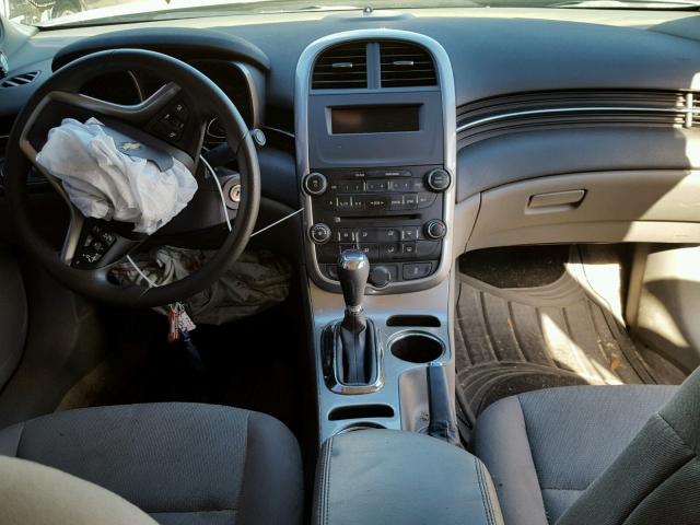 1G11B5SL3EF219129 - 2014 CHEVROLET MALIBU LS 银色 照片 9