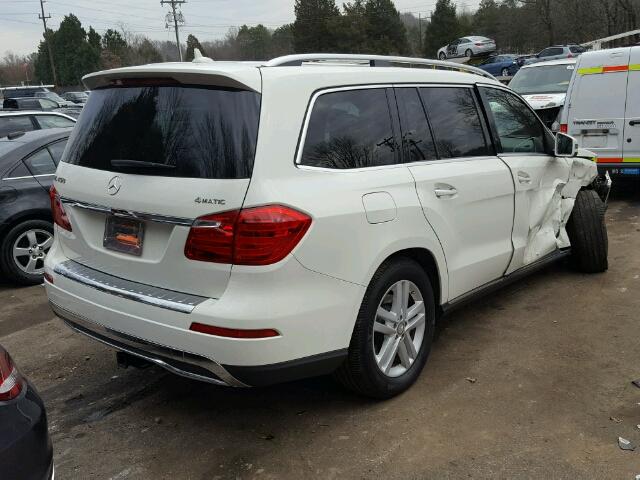 4JGDF7CE9DA127342 - 2013 MERCEDES-BENZ GL 450 4MA WHITE photo 4