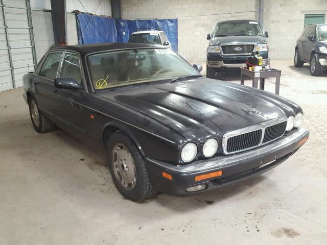 SAJHX1248VC803358 - 1997 JAGUAR XJ6 GRAY photo 1