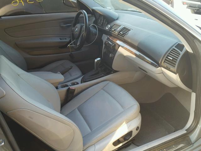 WBAUP93579VF48599 - 2009 BMW 128 I GRAY photo 5