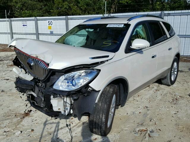 5GAKRBED5BJ351765 - 2011 BUICK ENCLAVE CX WHITE photo 2